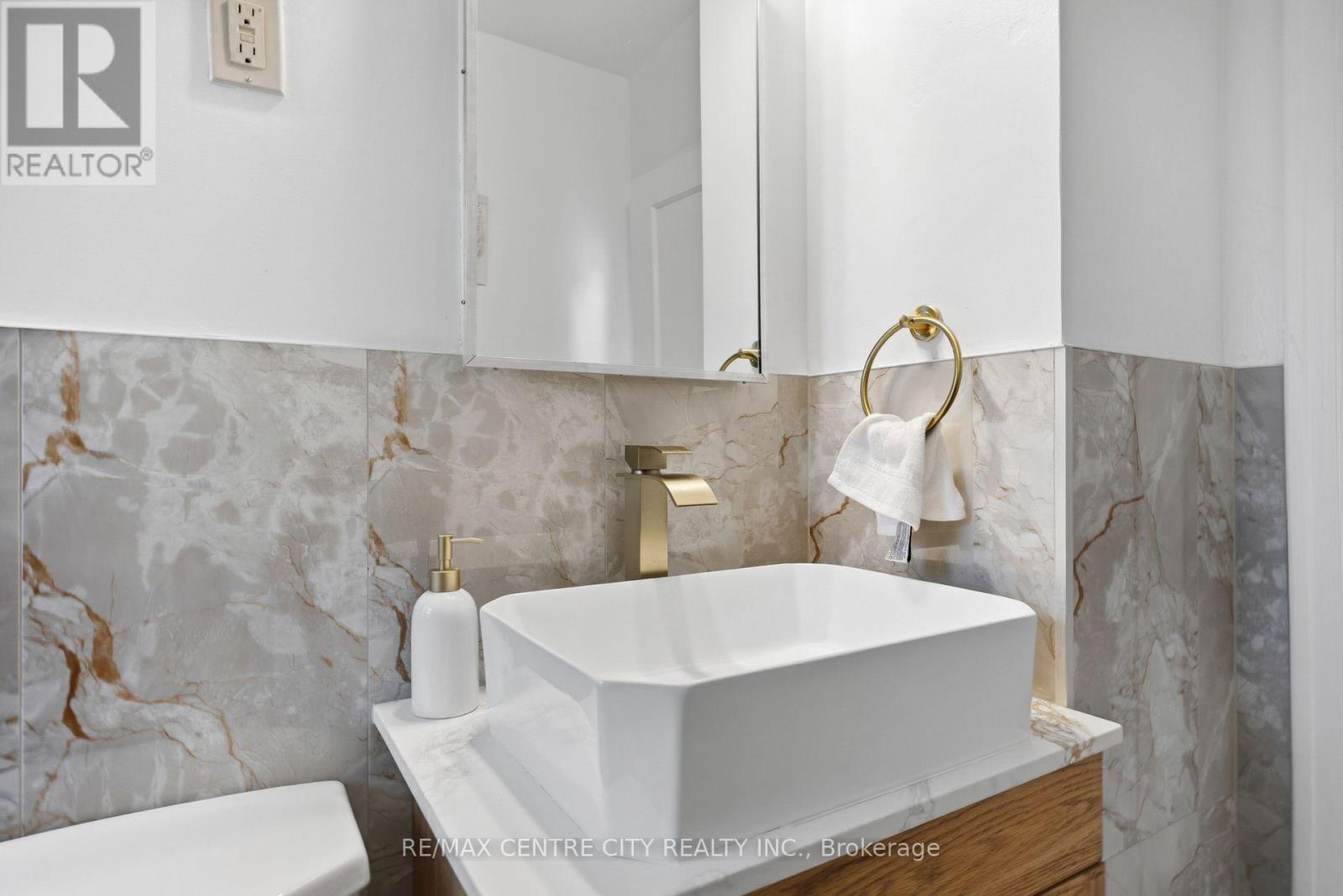 529 Highbury Avenue N, London East, Ontario  N5W 4K6 - Photo 15 - X13752138