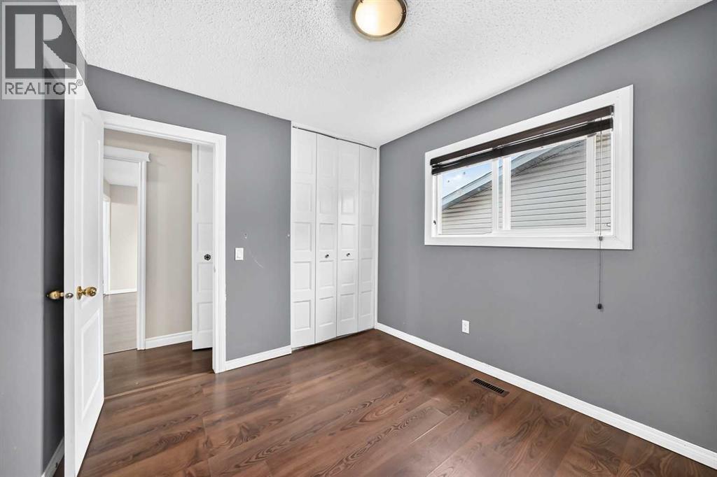 picture 24
