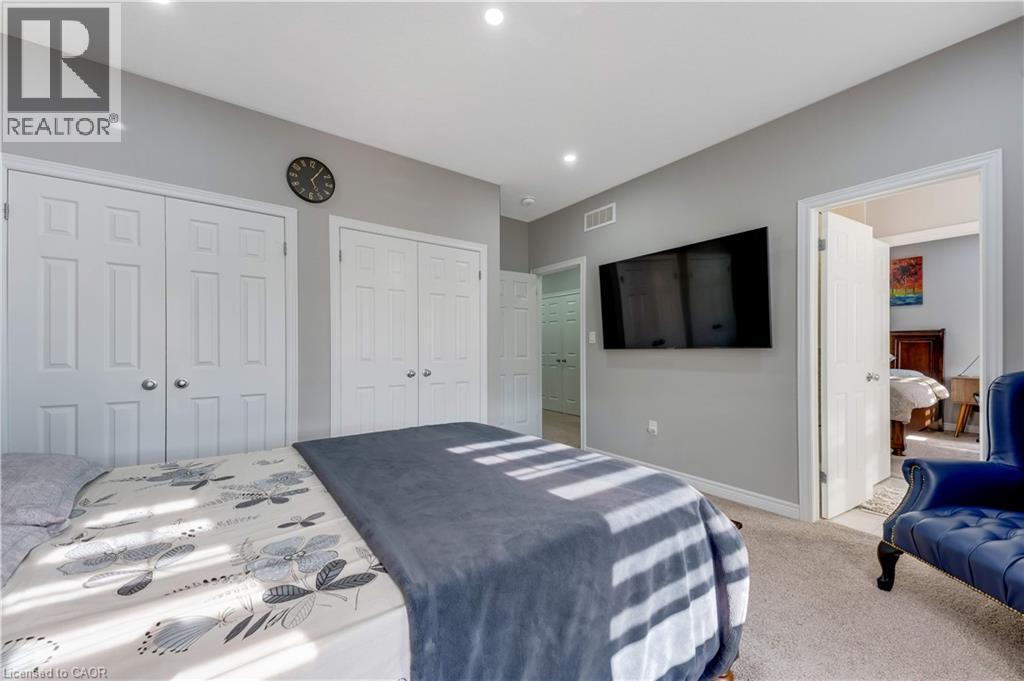 49 Scots Pine Trail, Kitchener, Ontario  N2R 0N6 - Photo 33 - 40858818