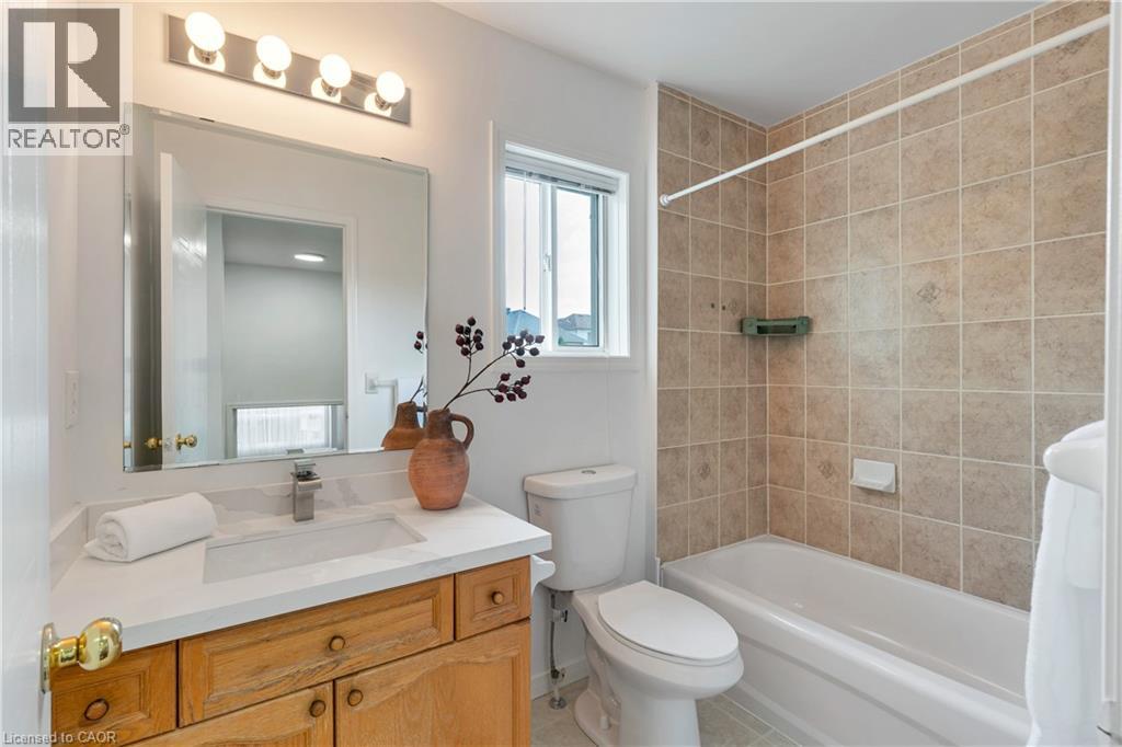 756 Karlsfeld Road, Waterloo, Ontario  N2T 2X2 - Photo 29 - 40860099