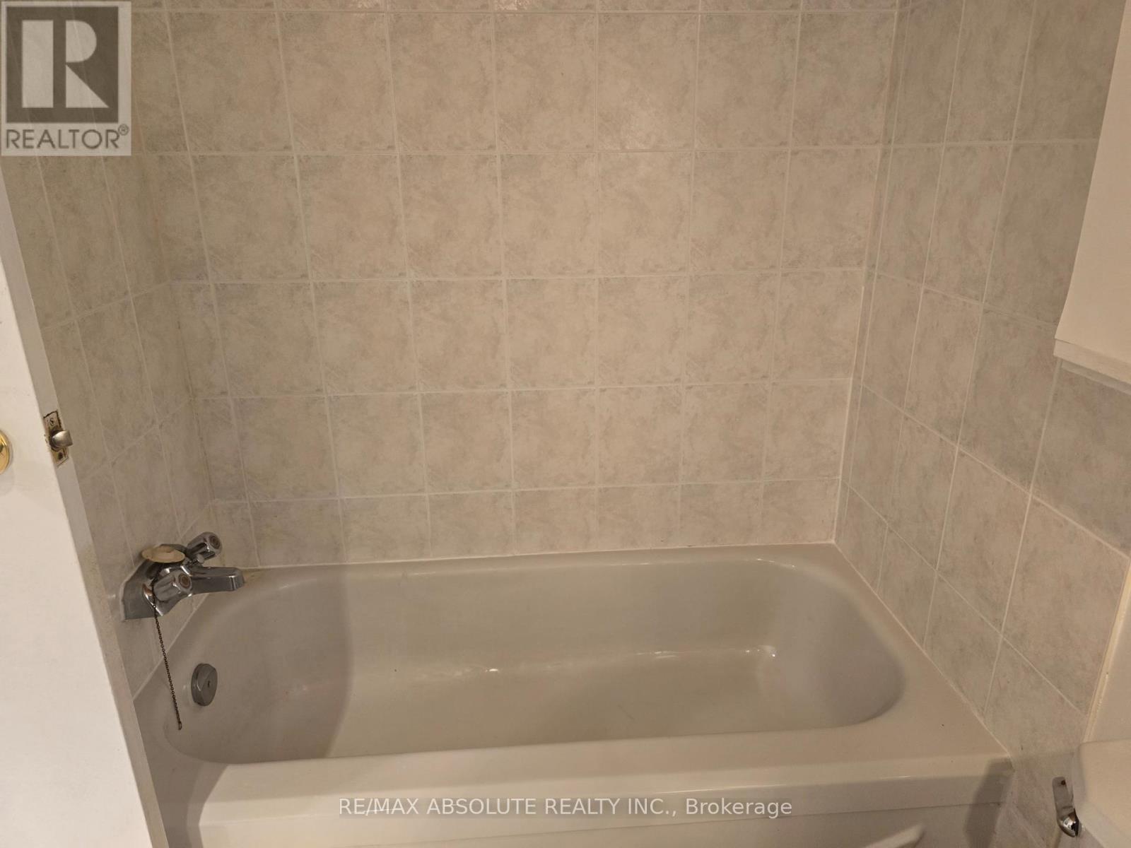 10 Crispin Private, Ottawa, Ontario  K1K 4H5 - Photo 12 - X13752128