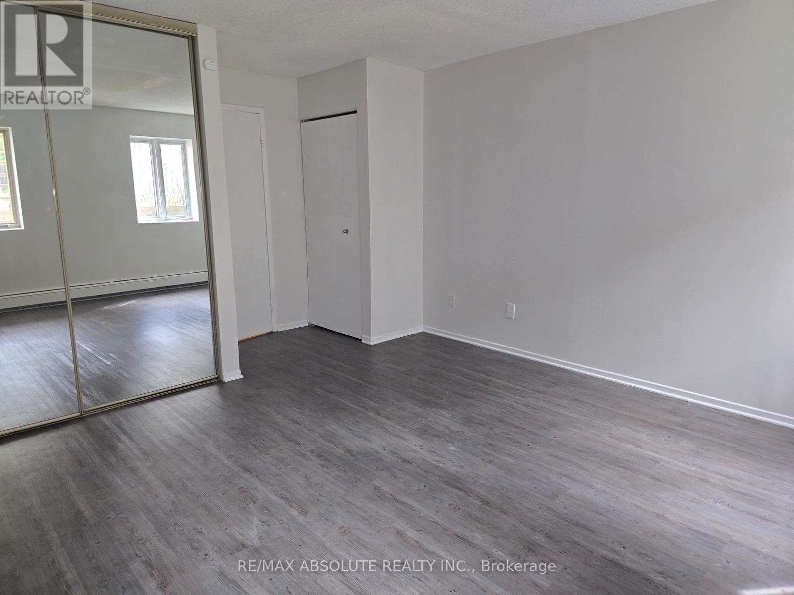 10 Crispin Private, Ottawa, Ontario  K1K 4H5 - Photo 14 - X13752128