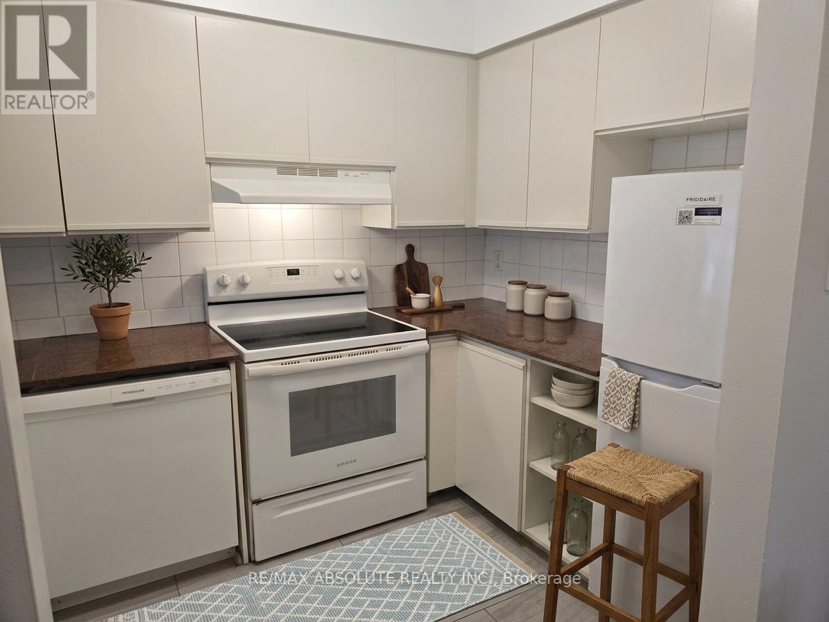 10 Crispin Private, Ottawa, Ontario  K1K 4H5 - Photo 4 - X13752128