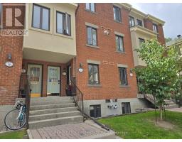 10 CRISPIN PRIVATE, Ottawa, Ontario