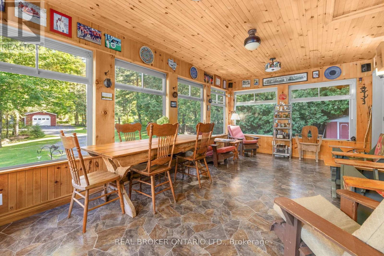 592 Caldwell Lane, Lanark Highlands, Ontario  K0A 1P0 - Photo 9 - X13752144