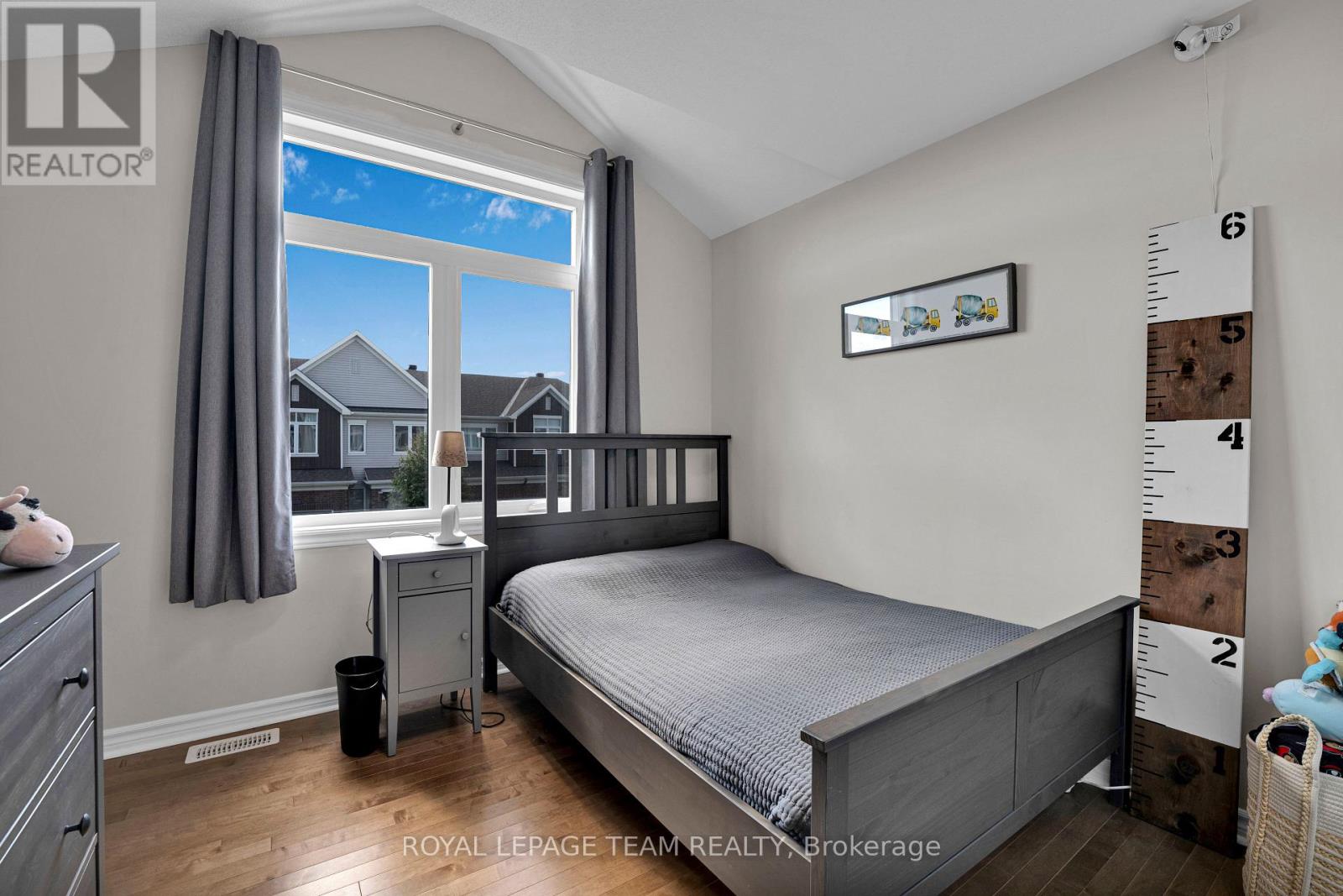 521 Loury Row, Ottawa, Ontario  K1W 0M7 - Photo 17 - X13752234