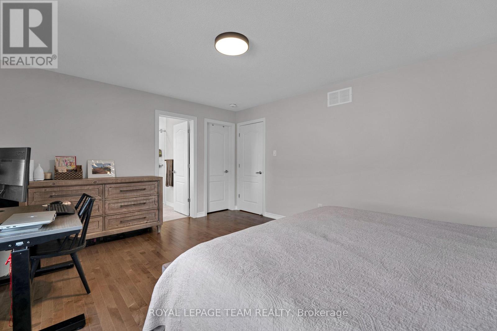 521 Loury Row, Ottawa, Ontario  K1W 0M7 - Photo 23 - X13752234