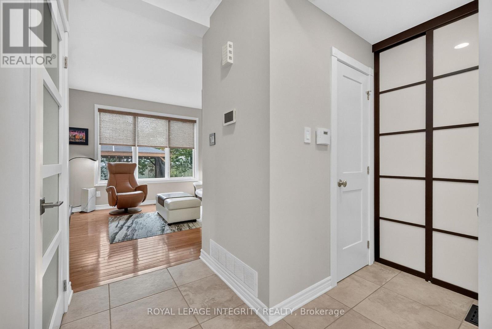 2117 Sandy Oaks Drive, Ottawa, Ontario  K1W 1H6 - Photo 11 - X13752258