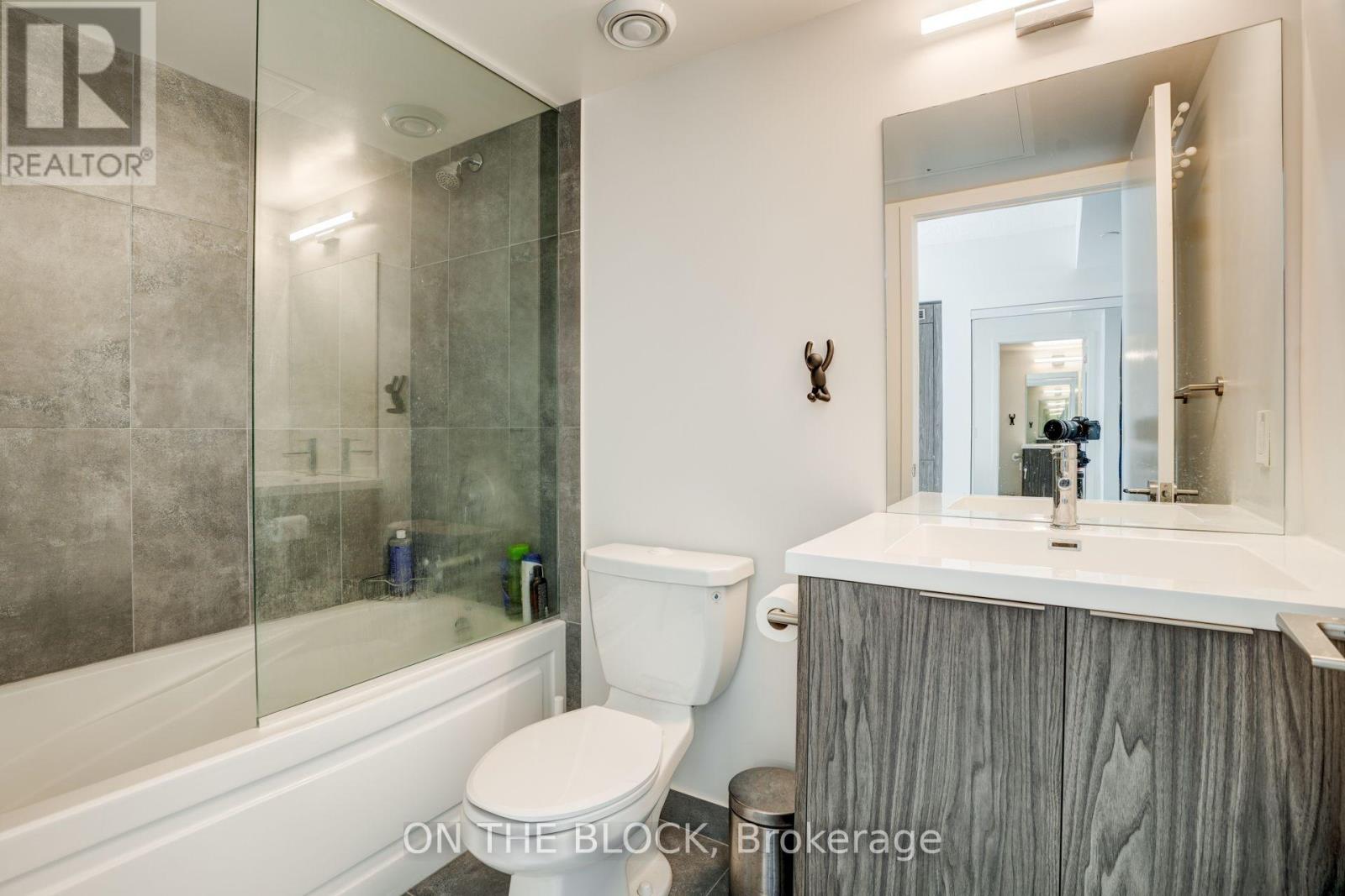 2803 - 60 Shuter Street, Toronto, Ontario  M5B 0B7 - Photo 10 - C13752118