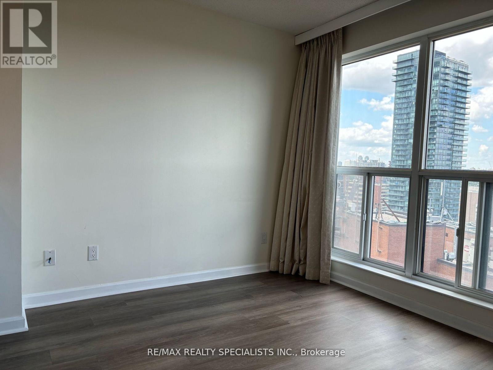 2203 - 8 Park Road, Toronto, Ontario  M4W 3S5 - Photo 5 - C13752130