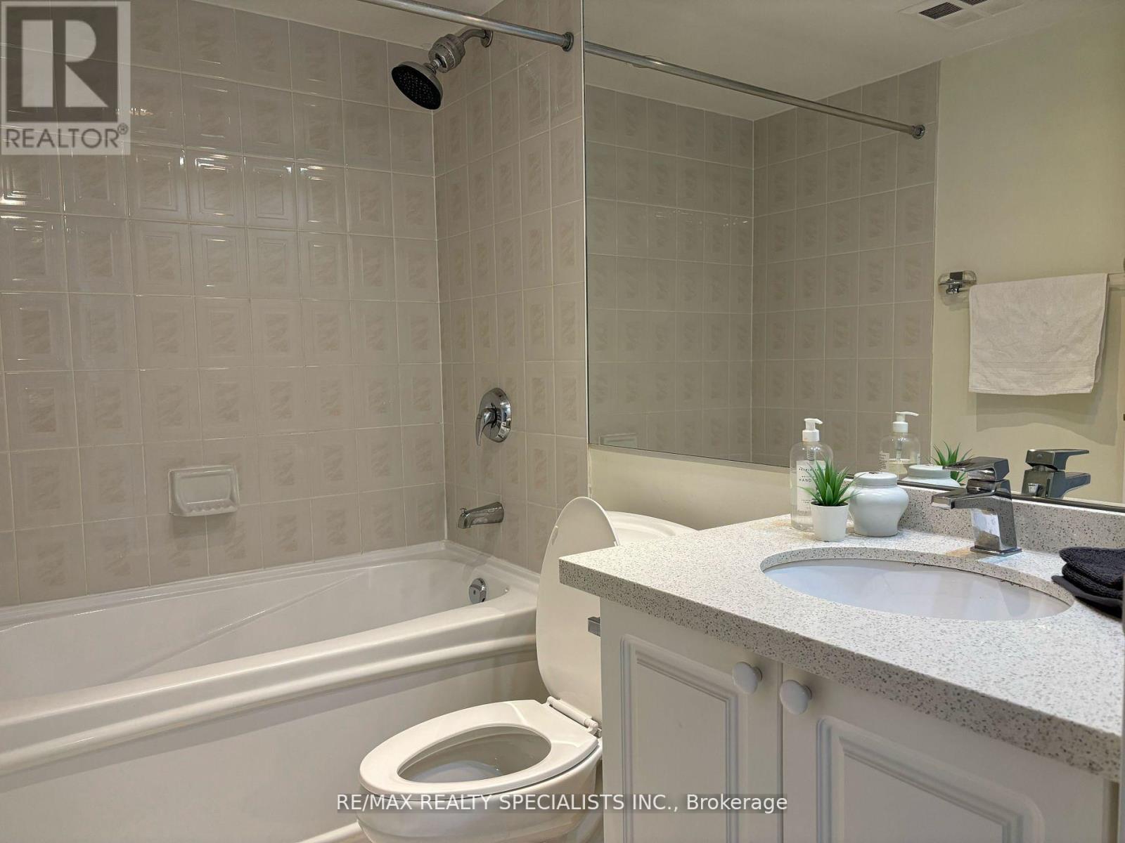 2203 - 8 Park Road, Toronto, Ontario  M4W 3S5 - Photo 6 - C13752130