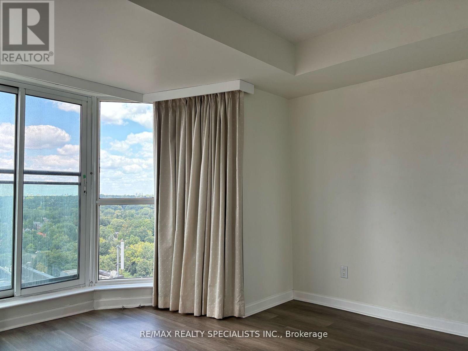 2203 - 8 Park Road, Toronto, Ontario  M4W 3S5 - Photo 7 - C13752130