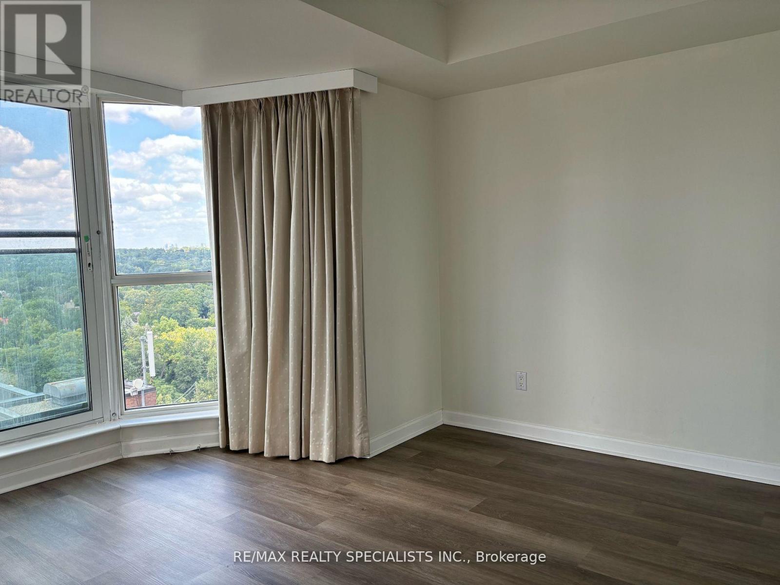 2203 - 8 Park Road, Toronto, Ontario  M4W 3S5 - Photo 8 - C13752130