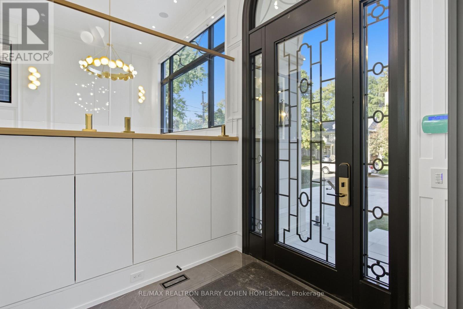 14 Glen Cedar Road, Toronto, Ontario  M6C 3G1 - Photo 2 - C13752164