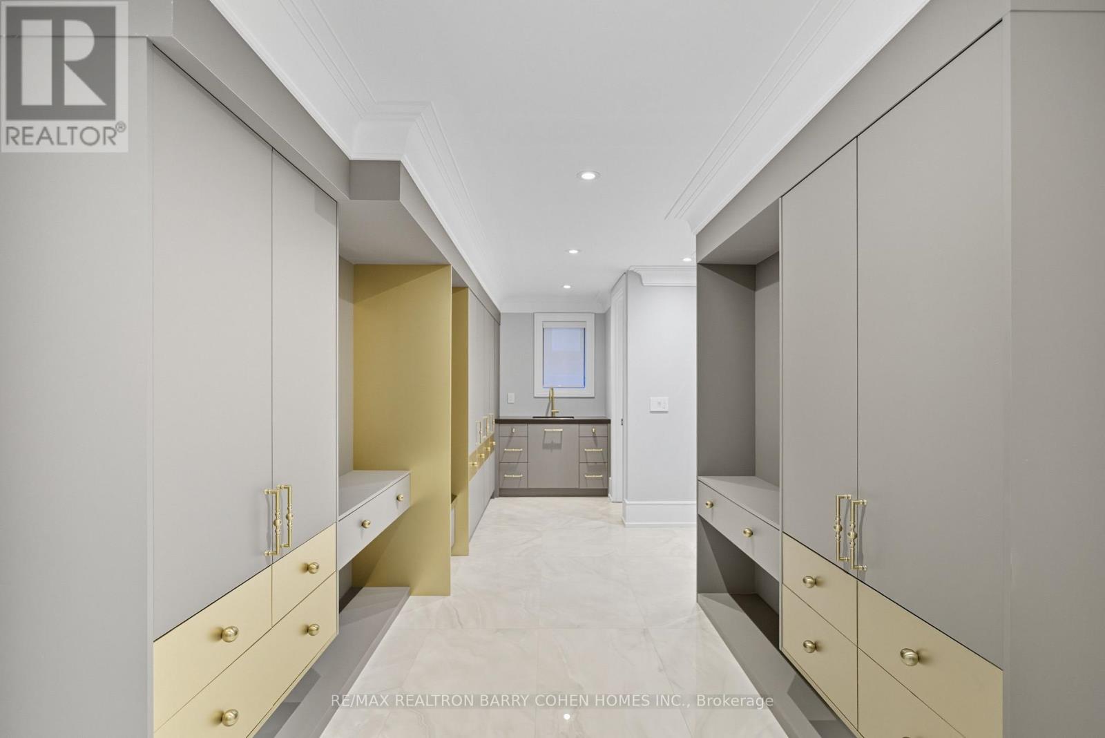 14 Glen Cedar Road, Toronto, Ontario  M6C 3G1 - Photo 21 - C13752188