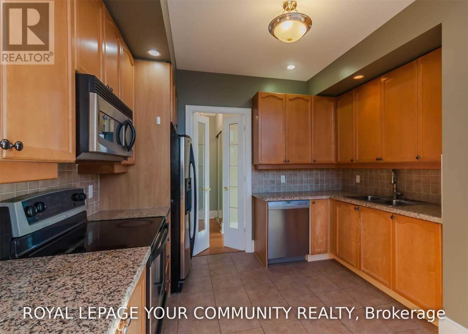 Sph11 - 10 Northtown Way, Toronto, Ontario  M2N 7L4 - Photo 15 - C13752196