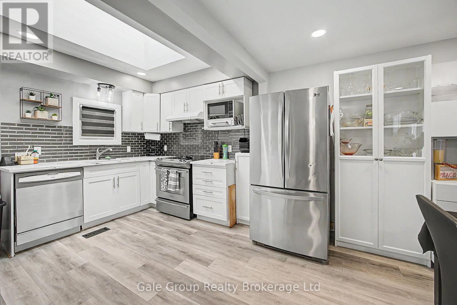 667 Springbank Avenue N, Woodstock, Ontario  N4T 1E3 - Photo 9 - X13752174
