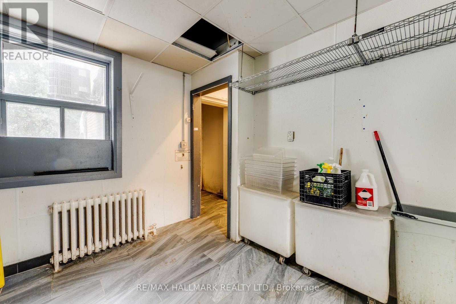 2859 St Clair Avenue E, Toronto, Ontario  M4B 1N4 - Photo 17 - E13752102
