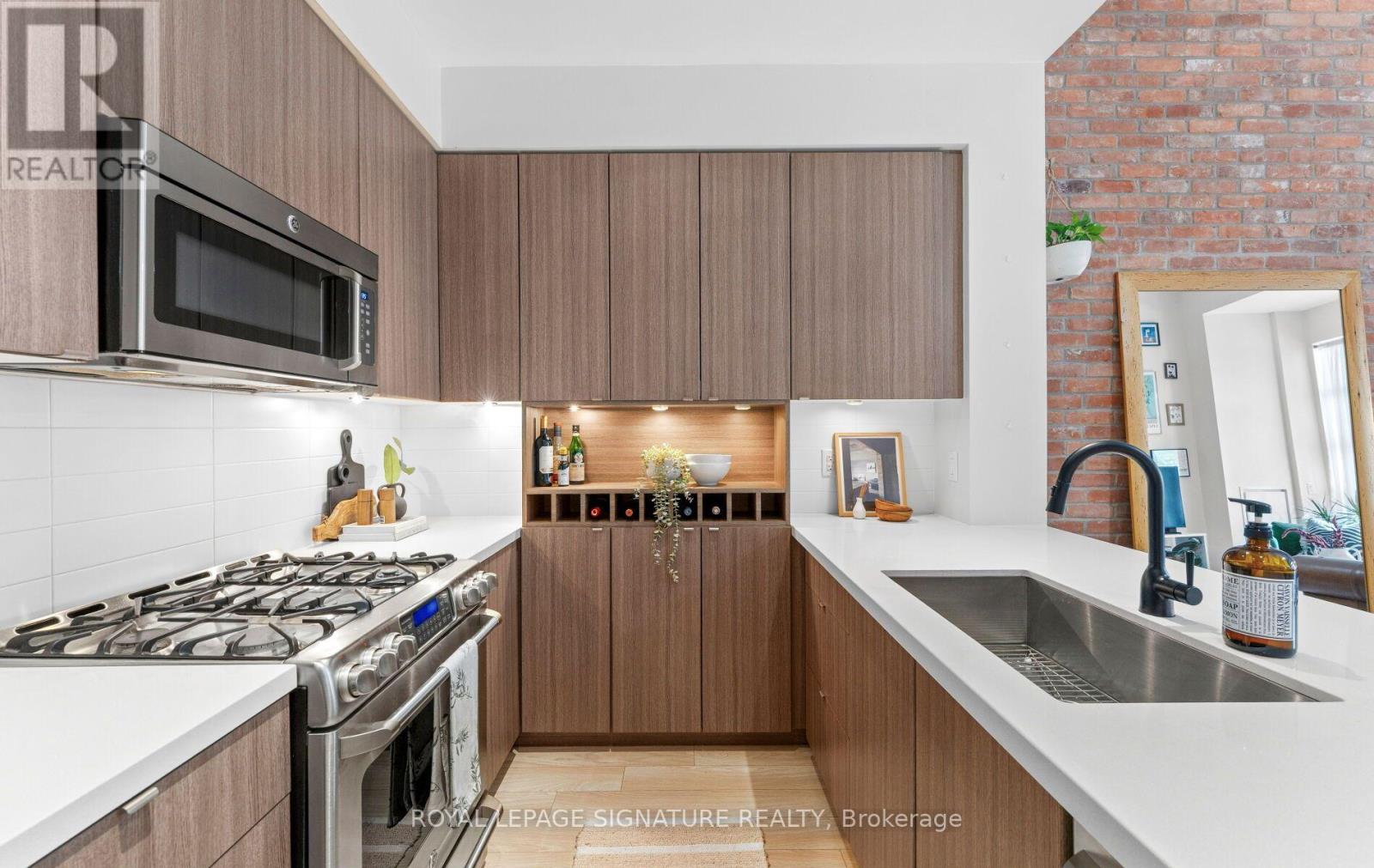 111 - 88 Colgate Avenue, Toronto, Ontario M4M 0A6 - Photo 14 - E13752140