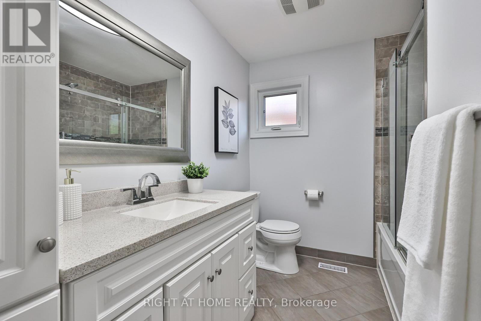 63 Keeble Crescent, Ajax, Ontario L1T 3R6 - Photo 35 - E13752272