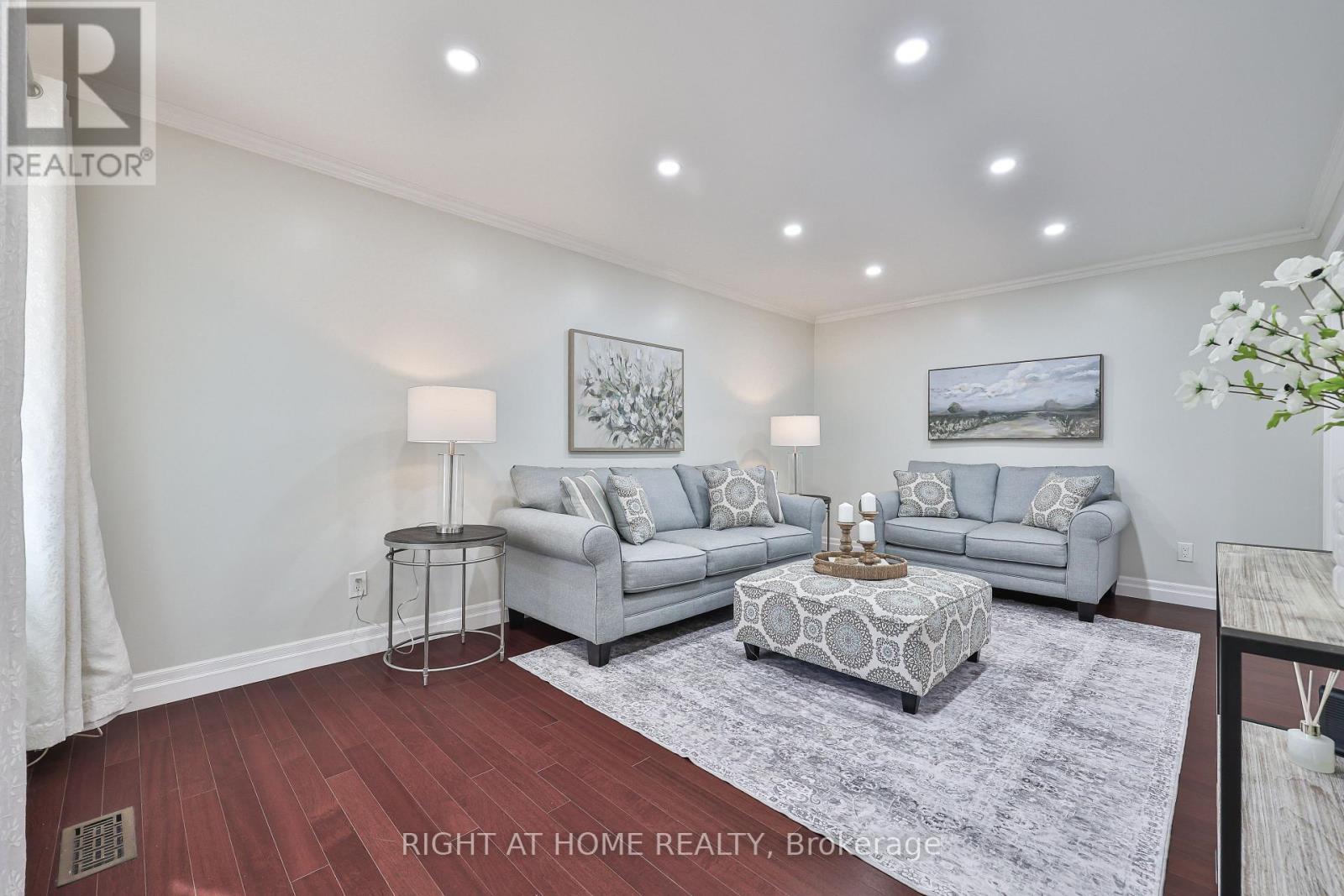 63 Keeble Crescent, Ajax, Ontario L1T 3R6 - Photo 8 - E13752272