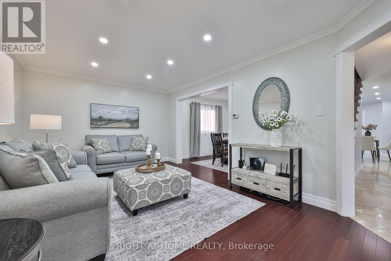63 Keeble Crescent, Ajax, Ontario L1T 3R6 - Photo 9 - E13752272