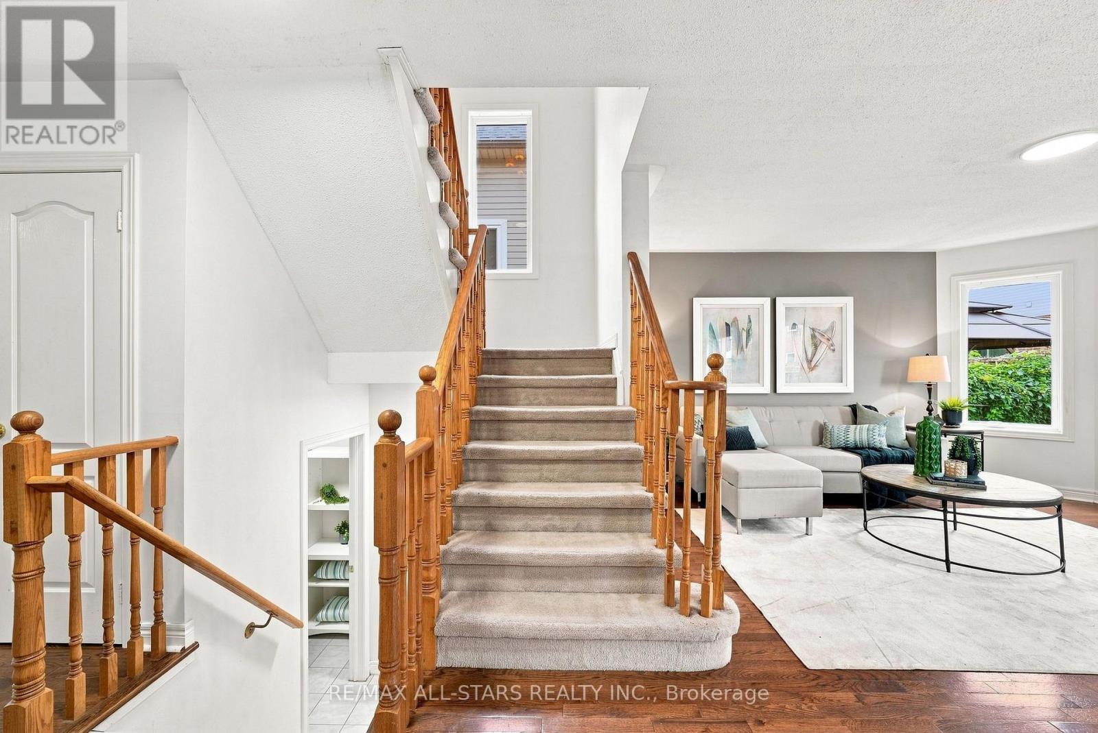 99 Glasgow Crescent, Georgina, Ontario  L4P 4B2 - Photo 21 - N13752120