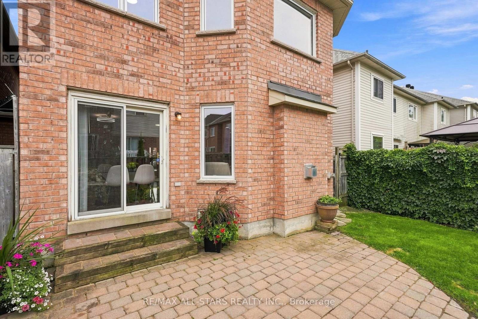 99 Glasgow Crescent, Georgina, Ontario  L4P 4B2 - Photo 42 - N13752120