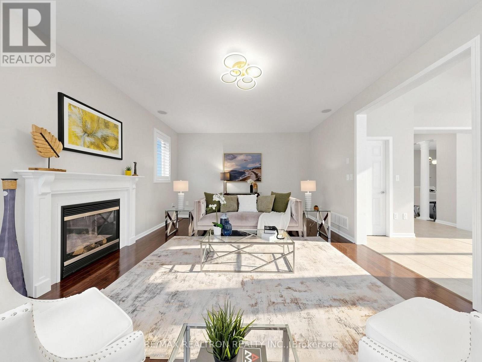 92 Clausfarm Lane, Whitchurch-Stouffville, Ontario  L4A 0M1 - Photo 14 - N13752166