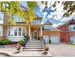 92 CLAUSFARM LANE, Whitchurch-Stouffville, Ontario