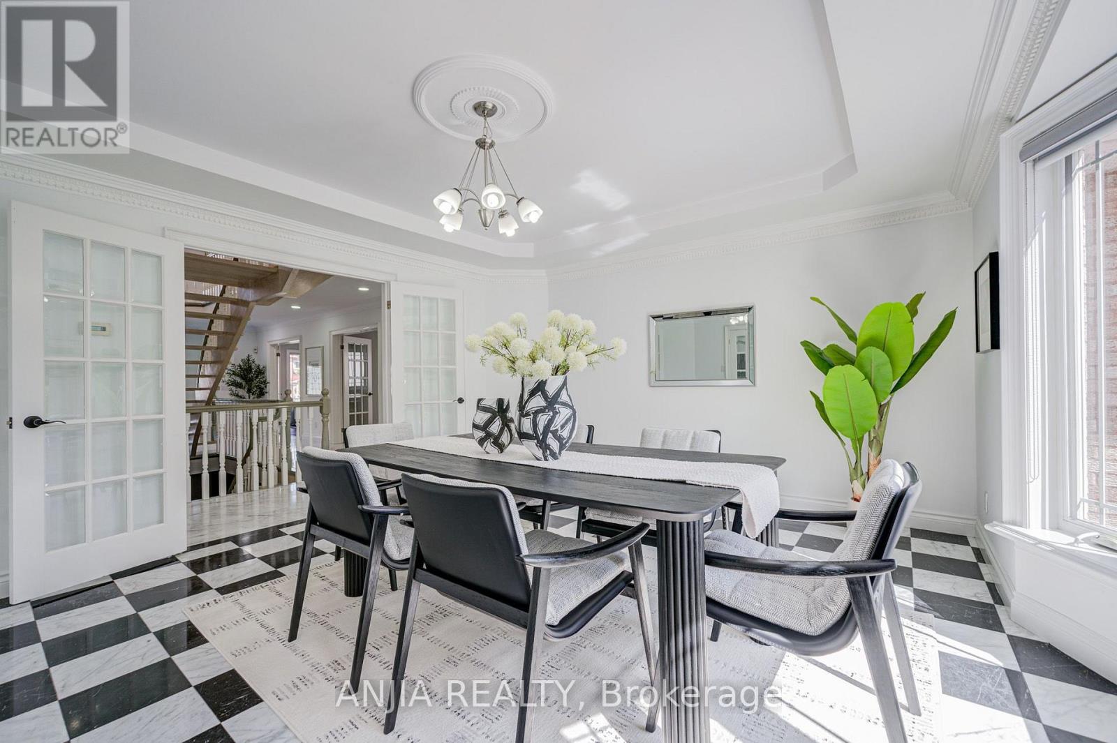 63 Beckenridge Drive, Markham, Ontario  L3S 2V3 - Photo 11 - N13752186