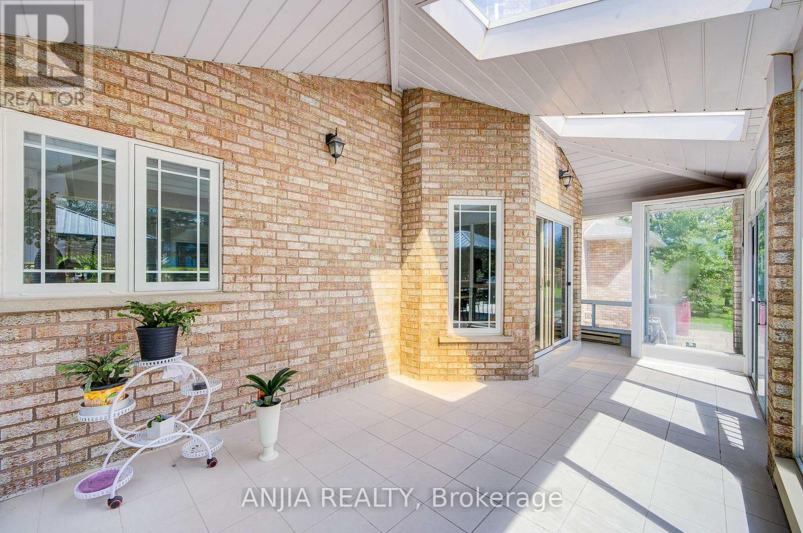 63 Beckenridge Drive, Markham, Ontario  L3S 2V3 - Photo 18 - N13752186