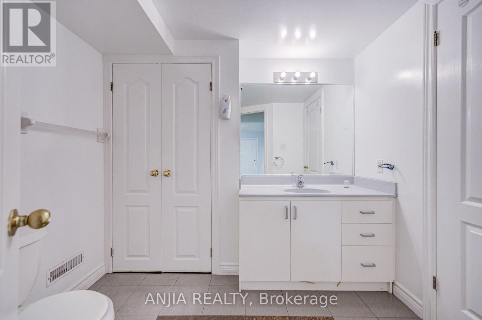 63 Beckenridge Drive, Markham, Ontario  L3S 2V3 - Photo 44 - N13752186