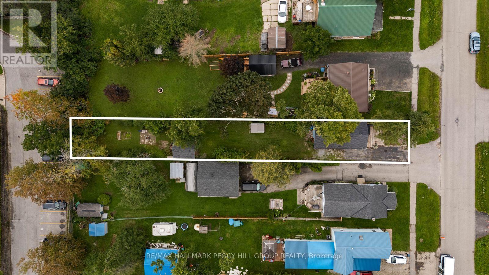 93 Bond Street, Orillia, Ontario  L3V 1J7 - Photo 2 - S13752114