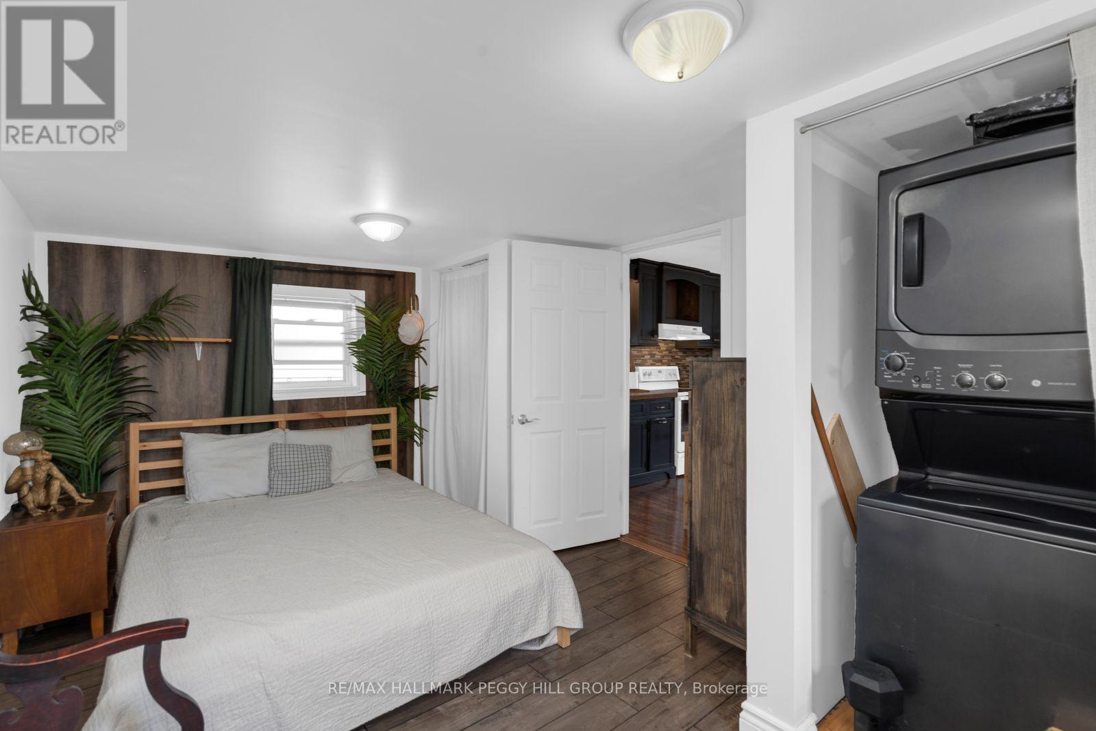 93 Bond Street, Orillia, Ontario  L3V 1J7 - Photo 5 - S13752114