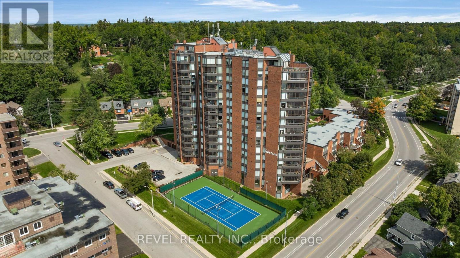305 - 181 COLLIER STREET, Barrie, Ontario