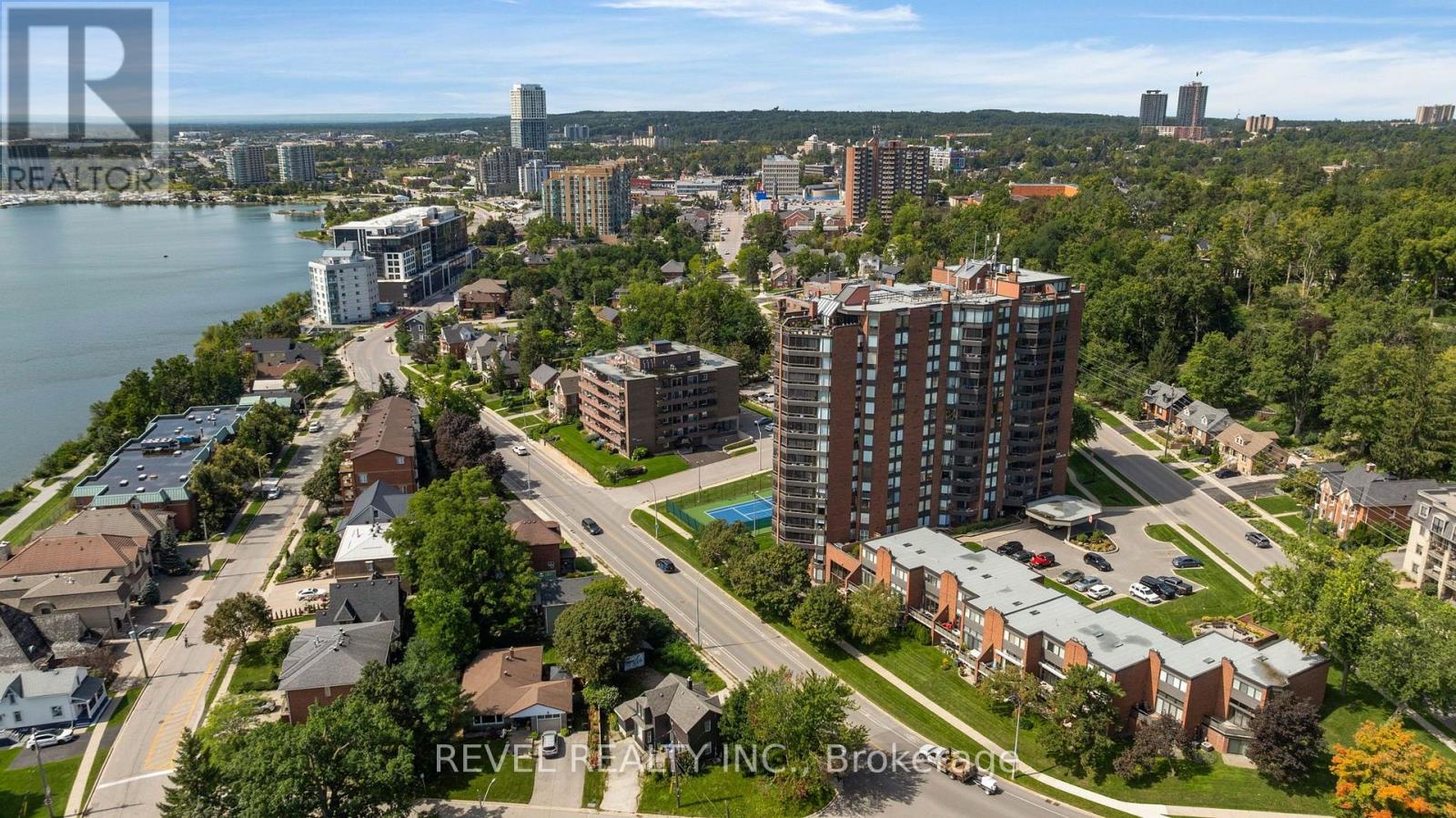 305 - 181 Collier Street, Barrie, Ontario  L4M 5L6 - Photo 39 - S13752228