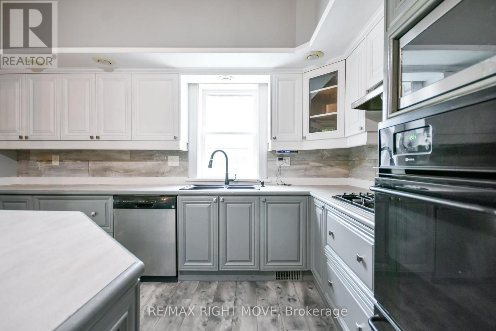 7514 Rama Road, Ramara, Ontario  L0K 2B0 - Photo 21 - S13752230