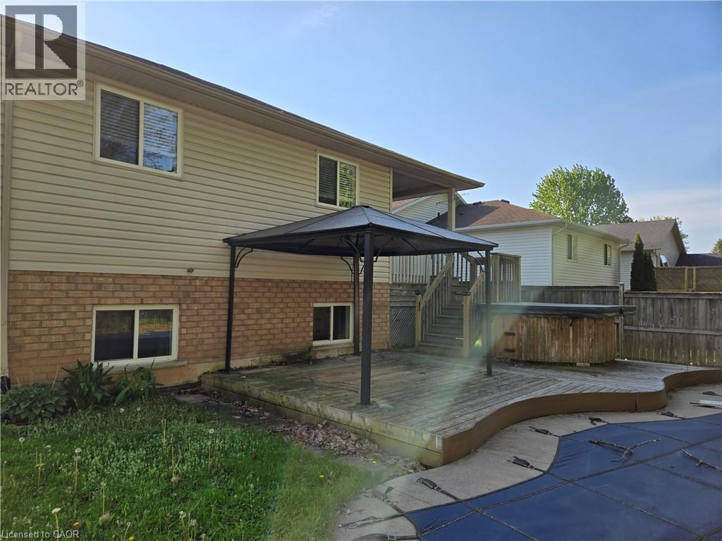 73 Foxtail Avenue, Welland, Ontario  L3C 7J6 - Photo 4 - 40860736