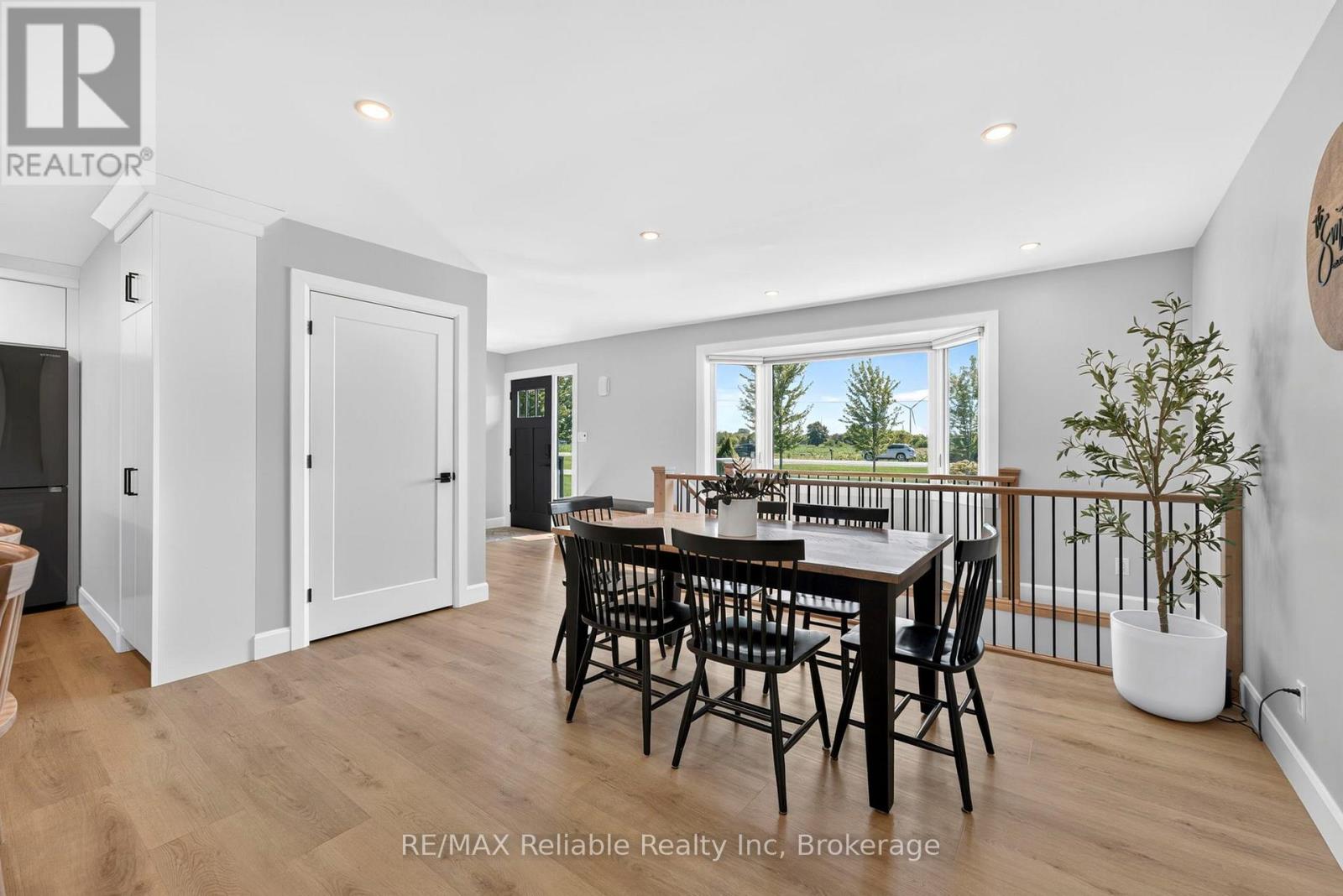 34946 A Zurich-Hensall Road, Bluewater (Zurich), Ontario  N0M 2T0 - Photo 12 - X13752260