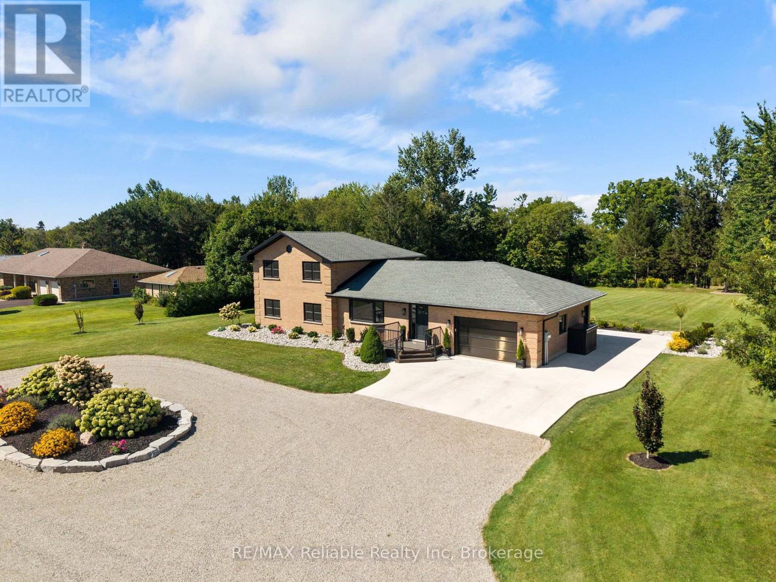 34946 A Zurich-Hensall Road, Bluewater (Zurich), Ontario  N0M 2T0 - Photo 2 - X13752260