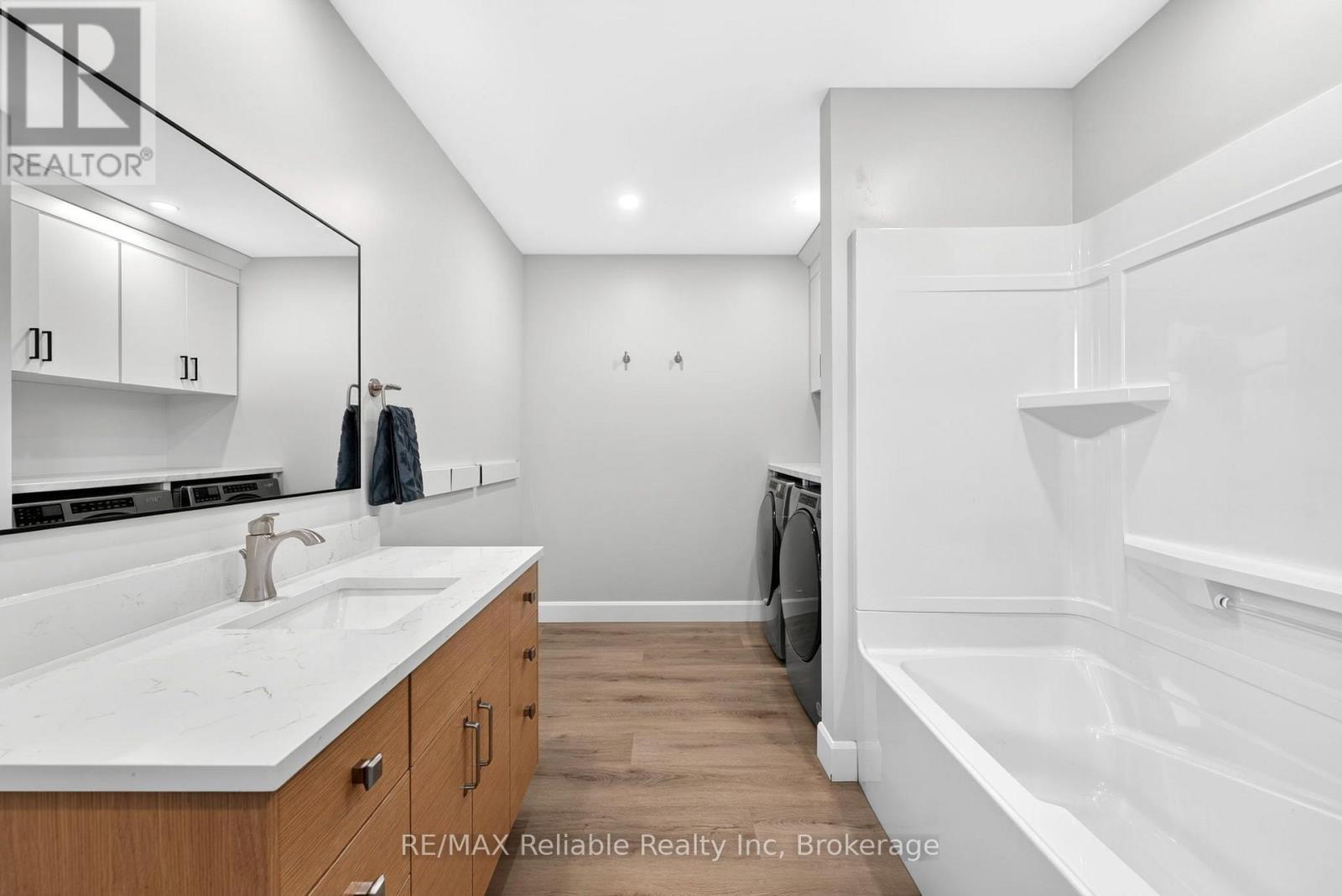 34946 A Zurich-Hensall Road, Bluewater (Zurich), Ontario  N0M 2T0 - Photo 29 - X13752260