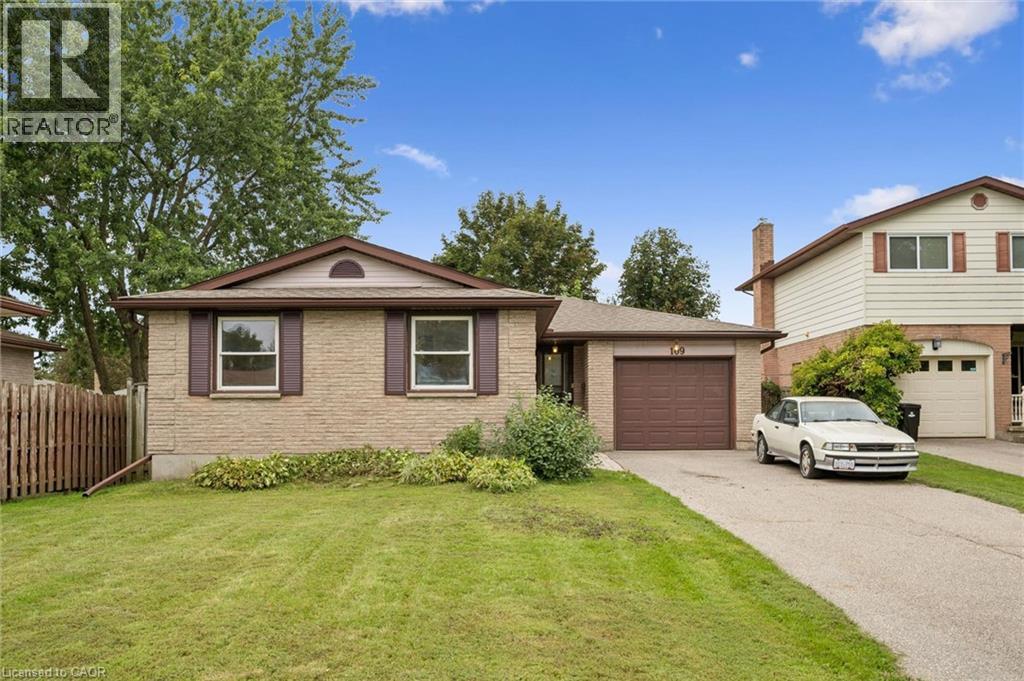 109 Deerberry Place, Waterloo, Ontario  N2V 1G2 - Photo 1 - 40859440