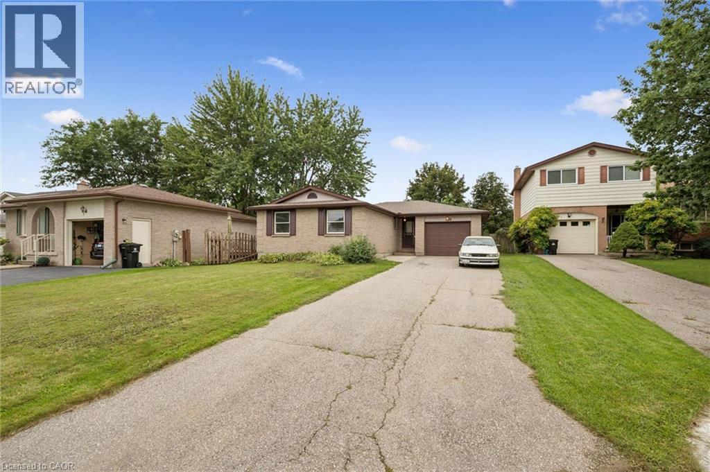 109 Deerberry Place, Waterloo, Ontario  N2V 1G2 - Photo 2 - 40859440
