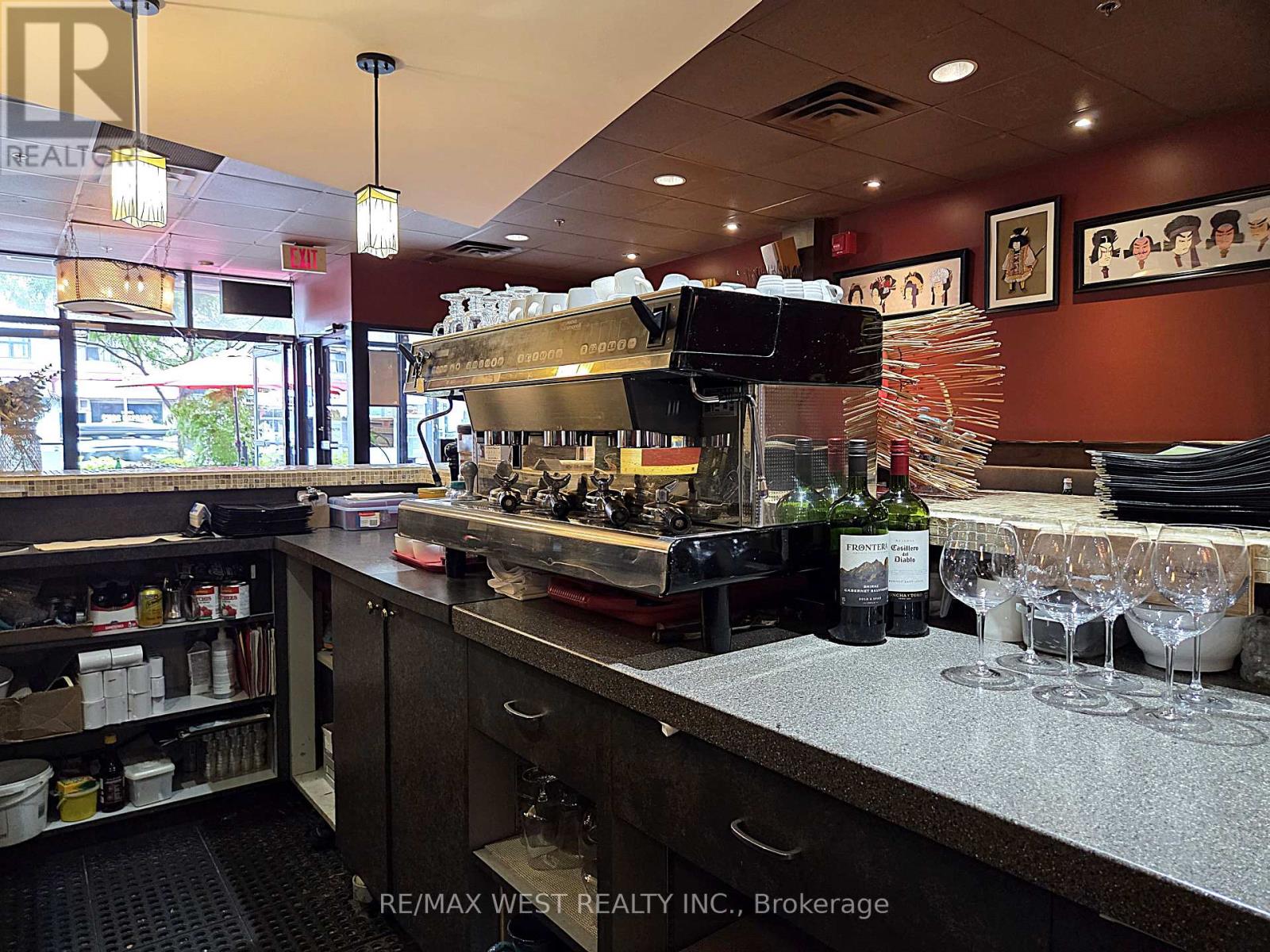 4906 Dundas Street W, Toronto, Ontario M9A 1B5 - Photo 33 - W13752094