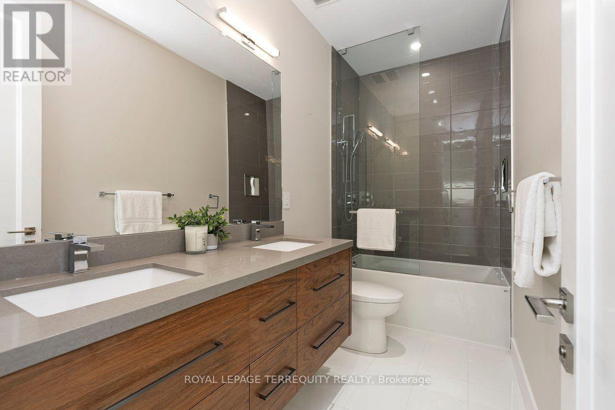 30b Thorndale Avenue, Toronto, Ontario  M8X 1W9 - Photo 25 - W13752106