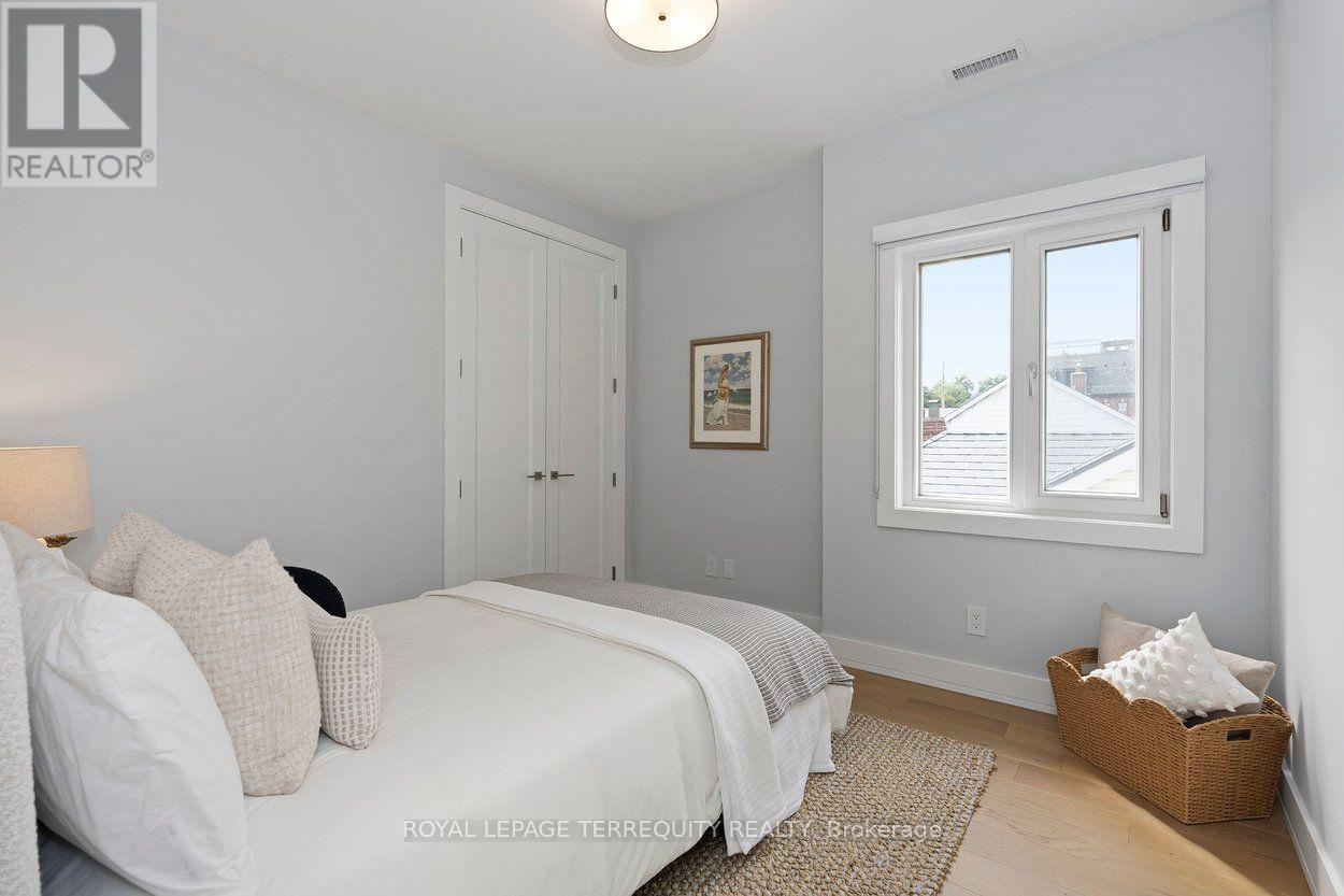 30b Thorndale Avenue, Toronto, Ontario  M8X 1W9 - Photo 28 - W13752106