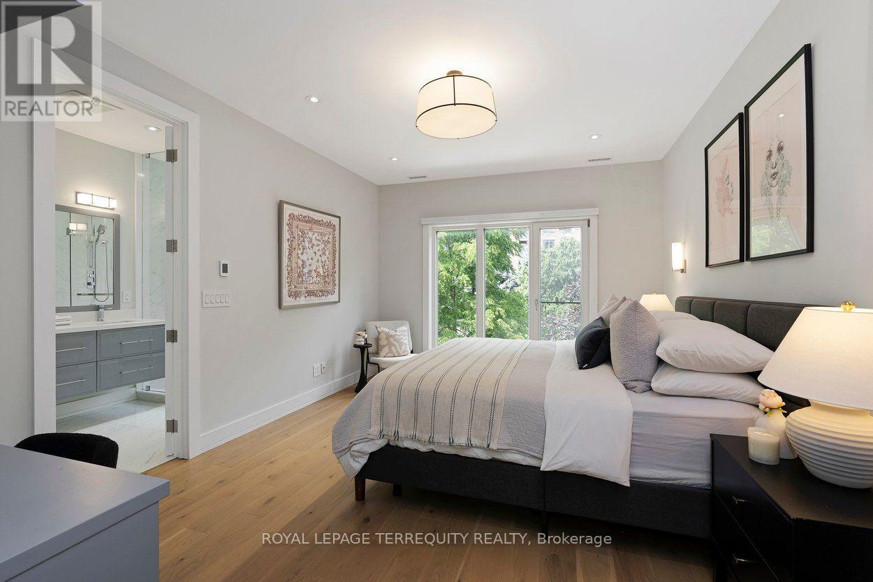 30b Thorndale Avenue, Toronto, Ontario  M8X 1W9 - Photo 32 - W13752106