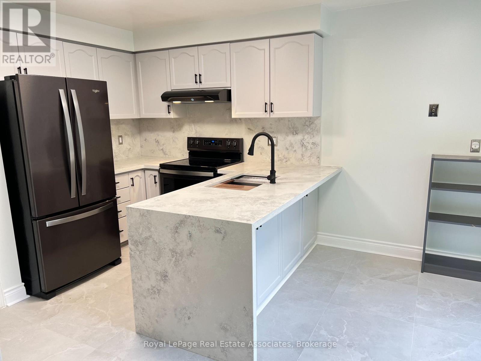 2551 Wynten Way, Oakville, Ontario  L6J 7K5 - Photo 16 - W13752150