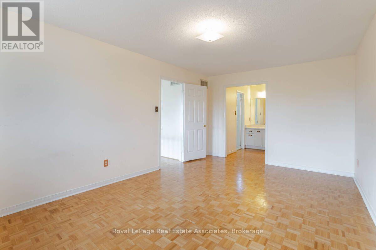 2551 Wynten Way, Oakville, Ontario  L6J 7K5 - Photo 24 - W13752150